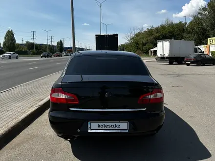 Skoda Superb 2012 года за 3 000 000 тг. в Астана – фото 11