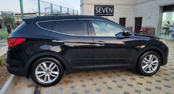 Hyundai Santa Fe 2015 года за 9 950 000 тг. в Актау – фото 4