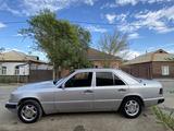 Mercedes-Benz E 200 1993 годаfor1 200 000 тг. в Кызылорда – фото 4