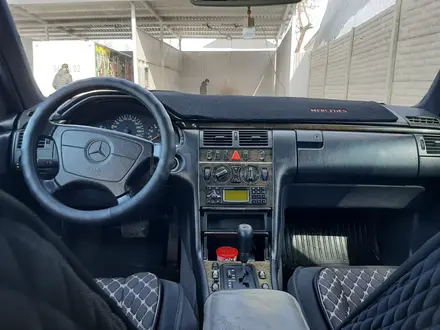 Mercedes-Benz E 280 1997 года за 3 400 000 тг. в Тараз – фото 8