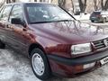 Volkswagen Vento 1992 годаfor1 950 000 тг. в Караганда