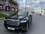Toyota Land Cruiser 2021 года за 48 000 000 тг. в Астана – фото 3