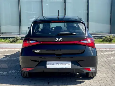Hyundai i20 2023 года за 8 690 000 тг. в Караганда – фото 6