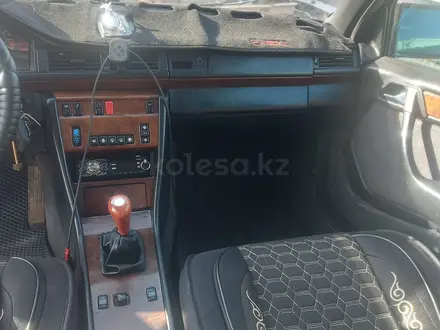 Mercedes-Benz E 200 1994 года за 2 100 000 тг. в Астана – фото 6