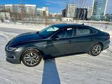 Hyundai Sonata 2022 годаfor12 000 000 тг. в Актобе – фото 4