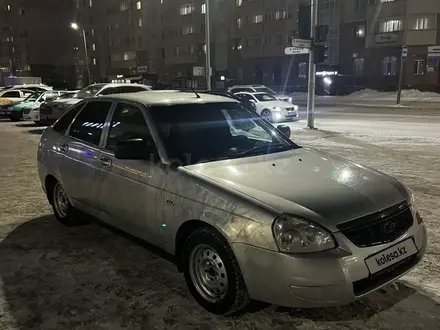 ВАЗ (Lada) Priora 2172 2013 года за 2 300 000 тг. в Астана – фото 2