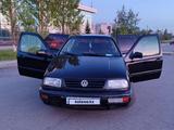 Volkswagen Vento 1995 года за 1 600 000 тг. в Караганда – фото 5