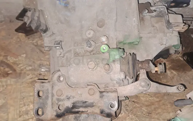 Королла 4е мех коробка за 60 000 тг. в Алматы