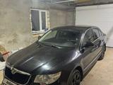 Skoda Superb 2011 годаүшін4 500 000 тг. в Атырау – фото 5