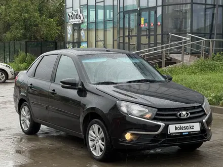 ВАЗ (Lada) Granta 2190 2021 года за 3 650 000 тг. в Актобе – фото 2