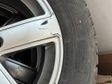 Комплект зимней резины на дисках за 230 000 тг. в Астана – фото 3