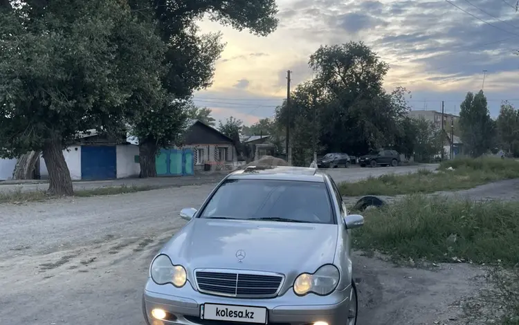Mercedes-Benz C 180 2001 года за 3 100 000 тг. в Семей