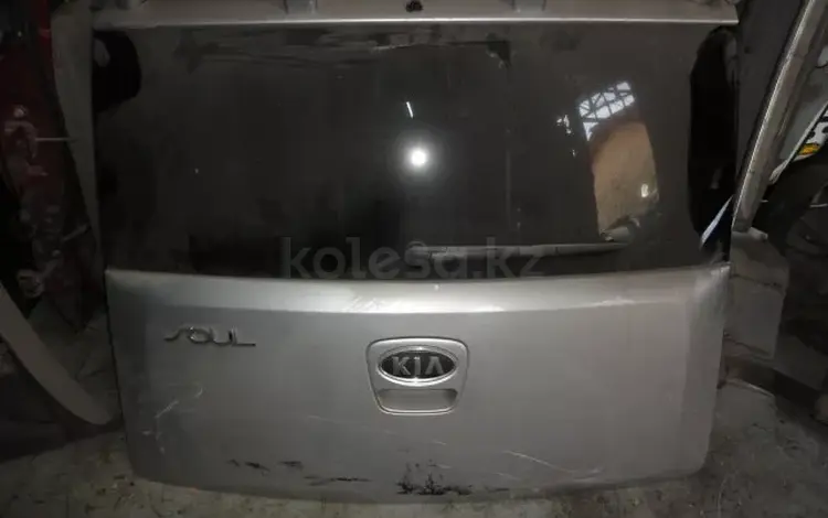 Крышка багажника на Kia Soul за 777 тг. в Алматы