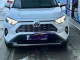 Toyota RAV4 2022 года за 19 500 000 тг. в Павлодар