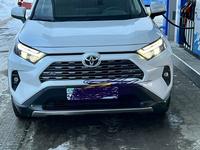 Toyota RAV4 2022 года за 21 500 000 тг. в Павлодар
