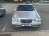 Mercedes-Benz E 320 1999 годаfor3 700 000 тг. в Астана