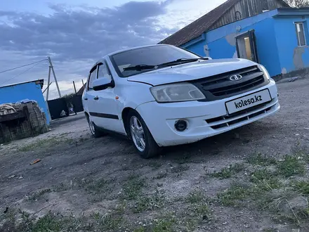 ВАЗ (Lada) Granta 2190 2013 года за 1 150 000 тг. в Астана – фото 3