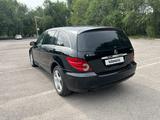 Mercedes-Benz R 500 2006 года за 7 000 000 тг. в Алматы – фото 2