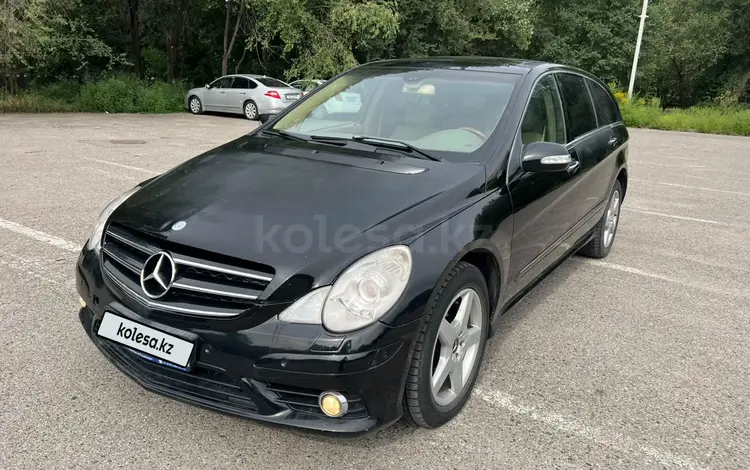 Mercedes-Benz R 500 2006 года за 7 000 000 тг. в Алматы