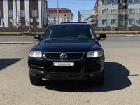 Volkswagen Touareg 2006 годаfor3 650 000 тг. в Атырау