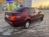 Volkswagen Vento 1995 годаүшін1 600 000 тг. в Астана – фото 2