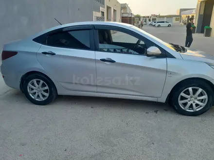 Hyundai Accent 2014 года за 3 500 000 тг. в Актау – фото 2