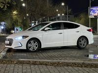 Hyundai Elantra 2018 года за 9 500 000 тг. в Атырау