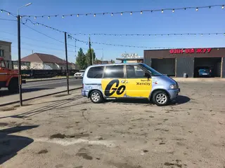 Nissan Serena, 1994