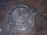 Моторчик печки отопителя f00s330024 за 10 000 тг. в Атырау