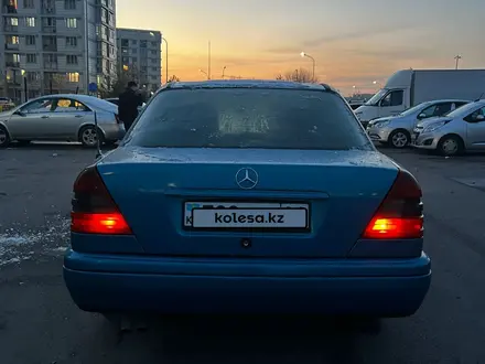 Mercedes-Benz C 220 1994 года за 1 550 000 тг. в Алматы – фото 9