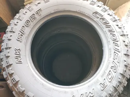 Резина Грязевая LT265/70/R17 за 100 000 тг. в Алматы