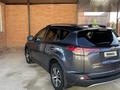 Toyota RAV4 2017 годаүшін9 000 000 тг. в Атырау – фото 5