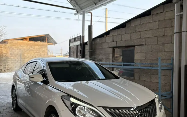 Hyundai Grandeur 2015 года за 6 800 000 тг. в Алматы