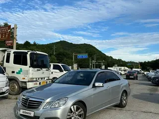 Mercedes-Benz E 350