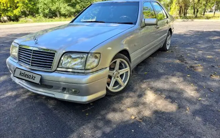 Mercedes-Benz S 320 1997 года за 4 300 000 тг. в Караганда