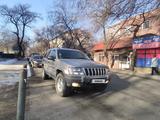 Jeep Grand Cherokee 2000 годаүшін4 050 000 тг. в Алматы – фото 2