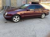 Mercedes-Benz E 230 1997 года за 2 800 000 тг. в Астана – фото 2