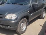 Chevrolet Niva 2013 годаүшін2 400 000 тг. в Атырау