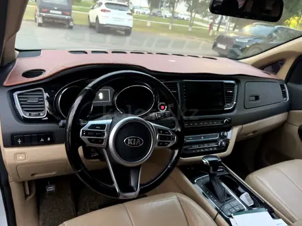 Kia Carnival 2019 года за 15 500 000 тг. в Астана – фото 2