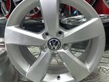 R15. Volkswagen POLO. за 160 000 тг. в Алматы – фото 4