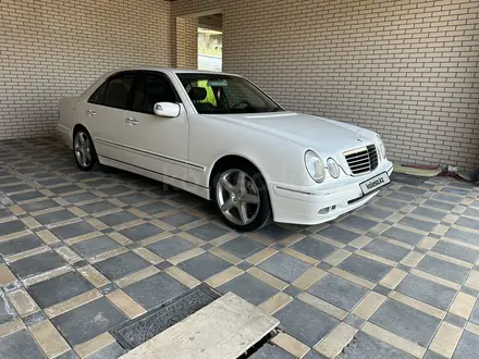 Mercedes-Benz E 320 2001 года за 9 500 000 тг. в Алматы – фото 2