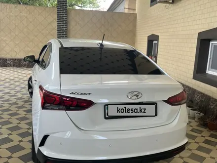 Hyundai Accent 2020 года за 7 000 000 тг. в Шымкент – фото 4
