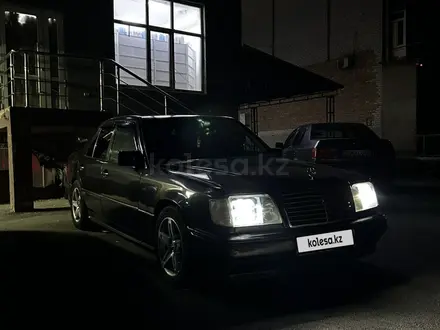 Mercedes-Benz E 280 1993 года за 1 850 000 тг. в Талдыкорган – фото 5