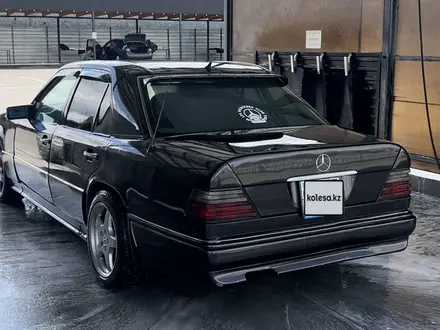 Mercedes-Benz E 280 1993 года за 1 850 000 тг. в Талдыкорган – фото 10