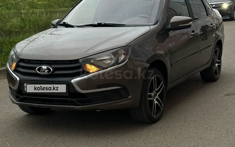 ВАЗ (Lada) Granta 2190 2022 года за 3 000 000 тг. в Уральск