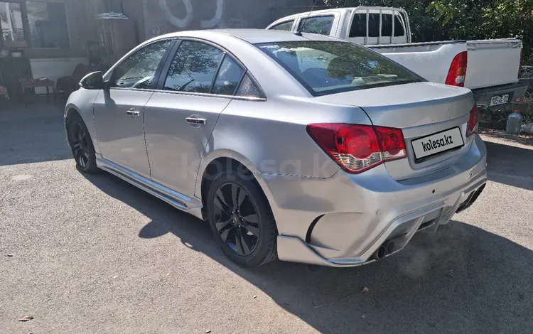 Chevrolet Cruze 2014 годаүшін3 500 000 тг. в Алматы