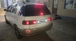 Toyota Ipsum 1997 года за 2 800 000 тг. в Есик – фото 5