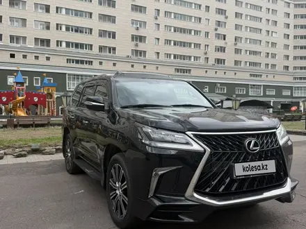 Lexus LX 570 2017 года за 41 100 000 тг. в Астана – фото 10