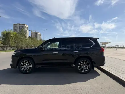 Lexus LX 570 2017 года за 41 100 000 тг. в Астана – фото 5