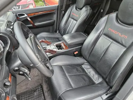 Porsche Cayenne 2007 года за 8 500 000 тг. в Алматы – фото 13